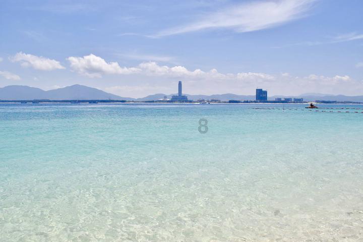 海滩宾馆逃生
